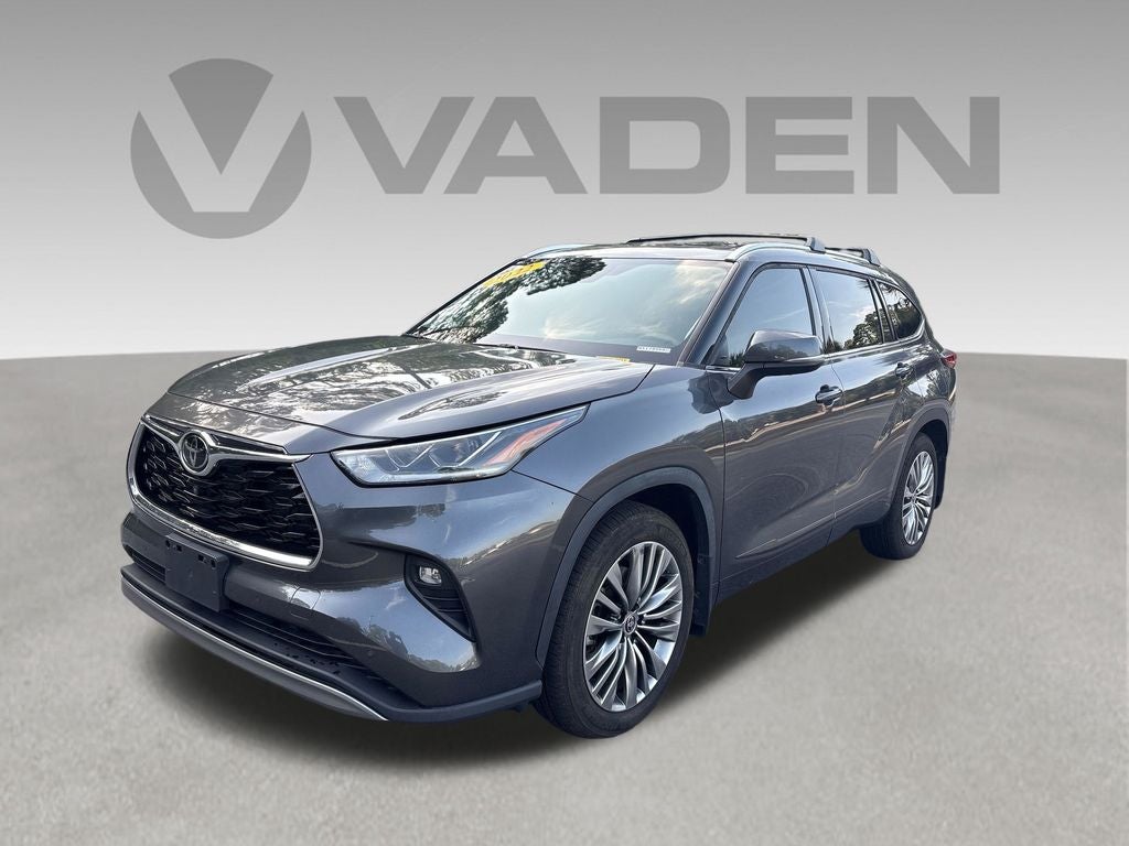 2022 Toyota Highlander Platinum