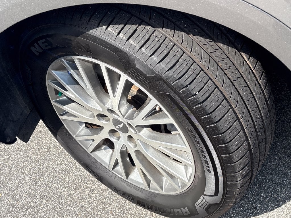 2024 Genesis GV80 2.5T