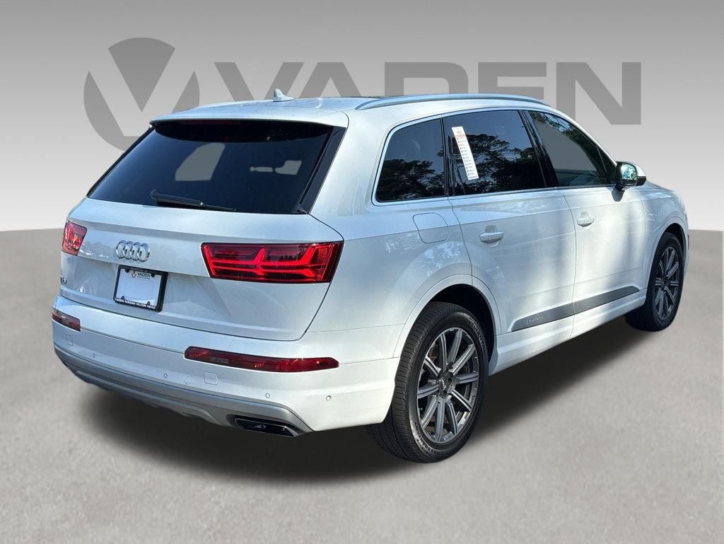2019 Audi Q7 55 Premium Plus quattro
