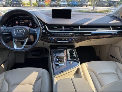 2019 Audi Q7 55 Premium Plus quattro