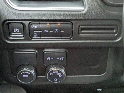 2024 Chevrolet Suburban LS