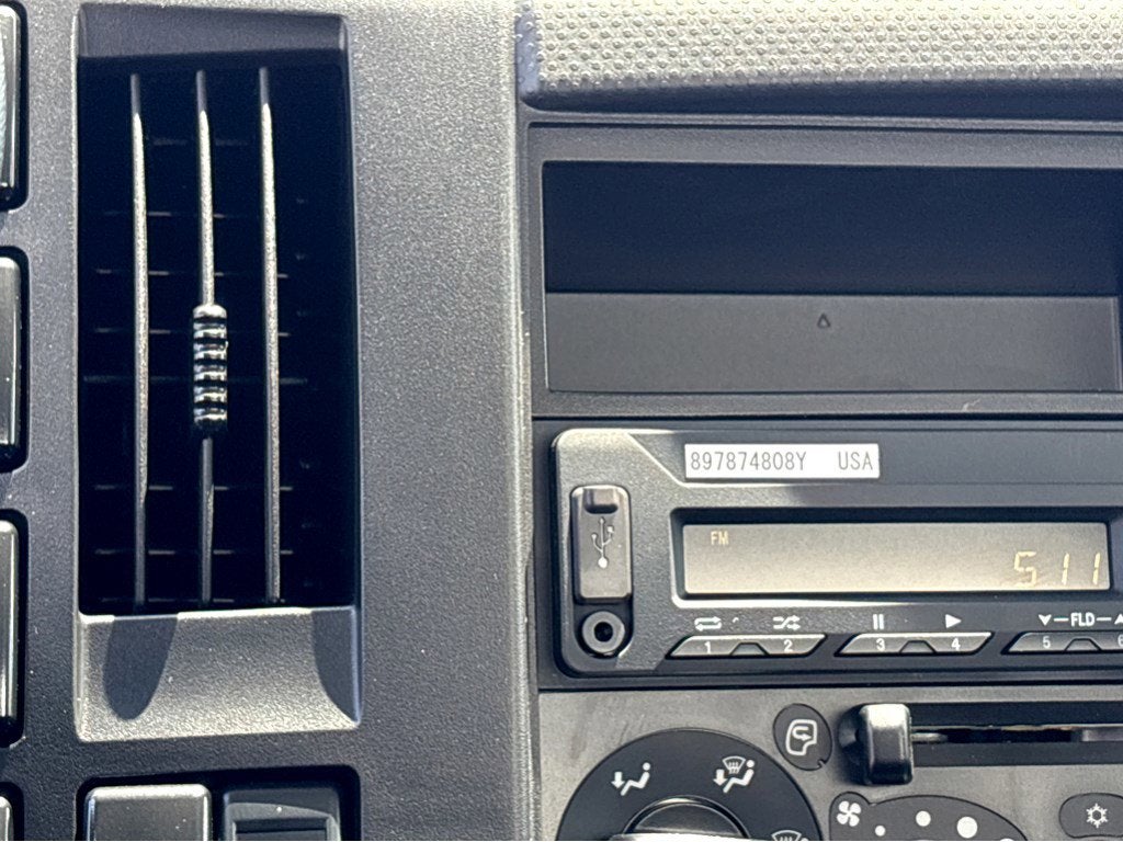 2026 Isuzu NPR Base