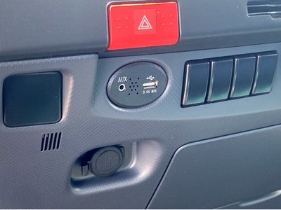 2024 Isuzu NPR HD 176 WB