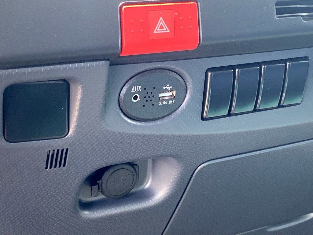 2024 Isuzu NPR HD 176 WB