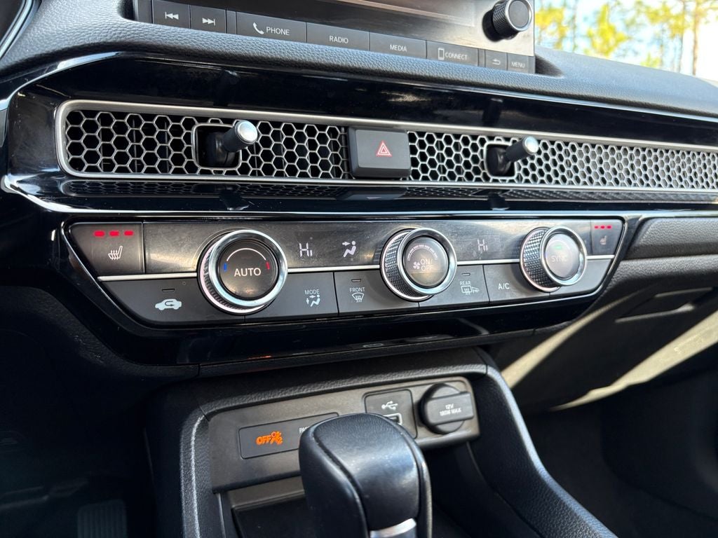 2023 Honda Civic Hatchback EX-L