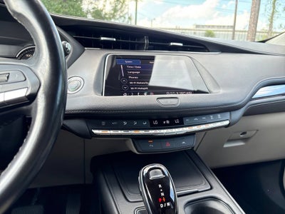2023 Cadillac XT4 Luxury