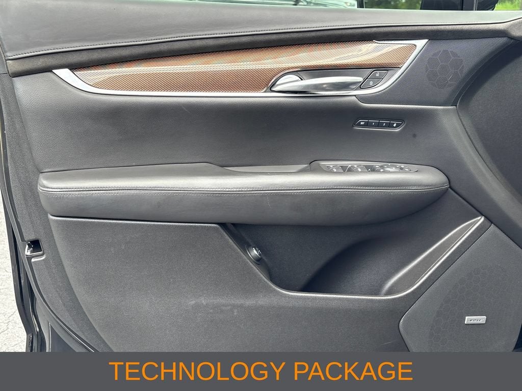 2019 Cadillac XT5 Platinum AWD