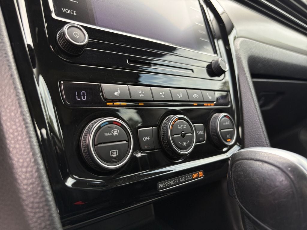 2022 Volkswagen Passat 2.0T SE