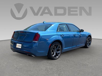 2020 Chrysler 300 Touring