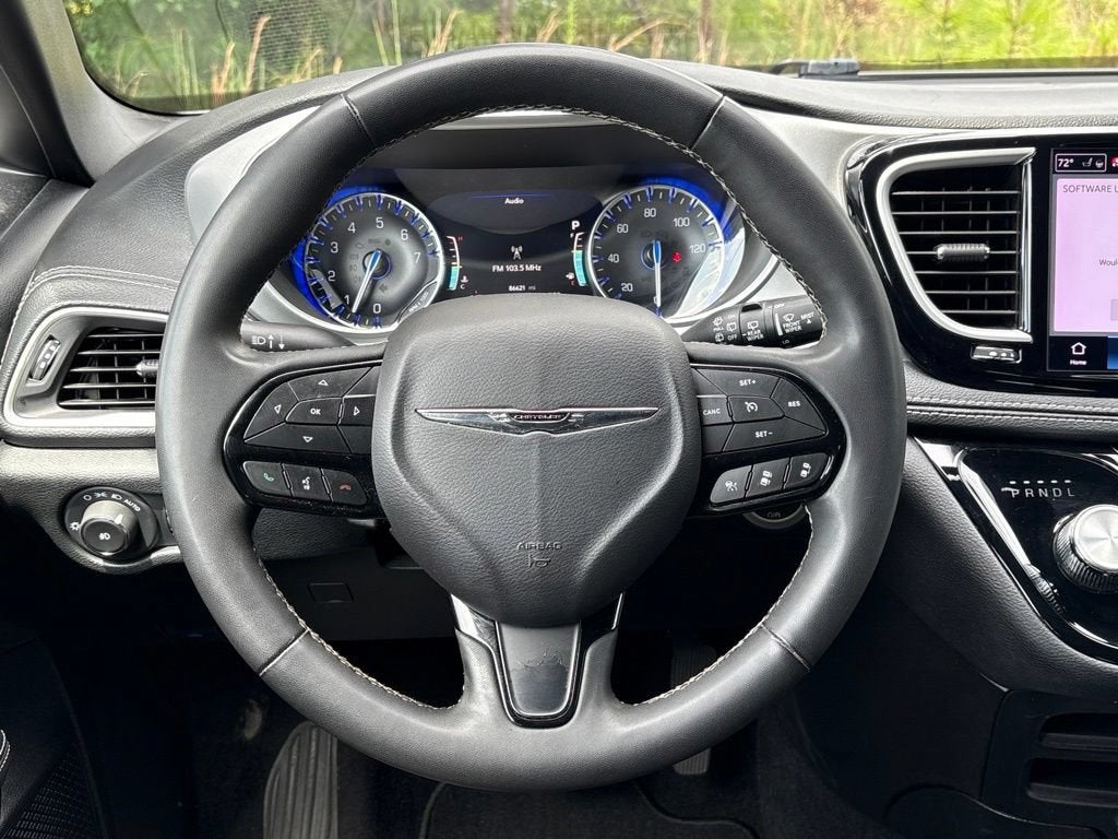 2024 Chrysler Pacifica Touring