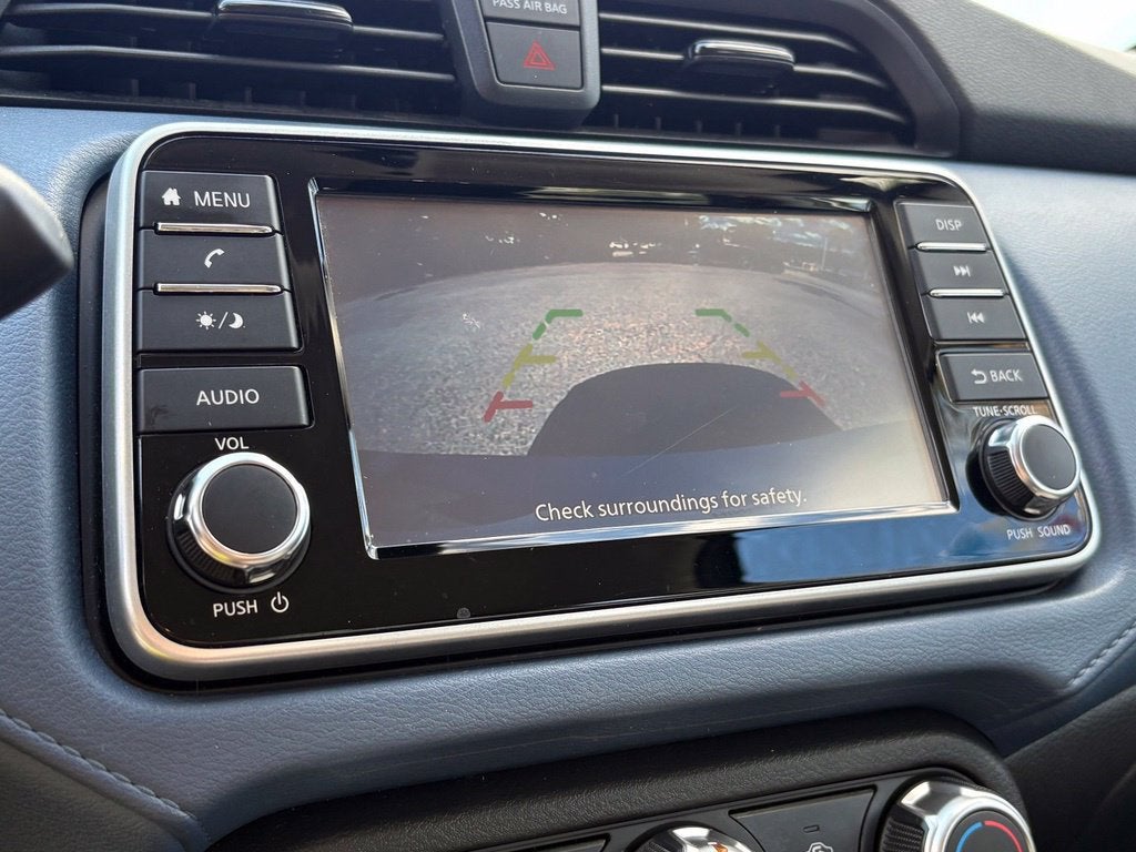 2025 Nissan Versa SV