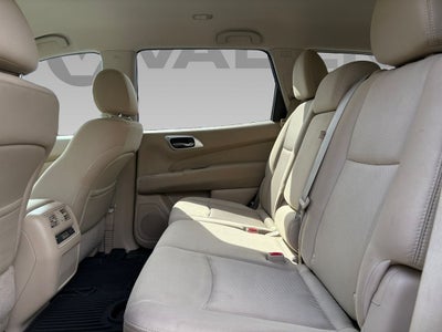 2017 Nissan Pathfinder SV