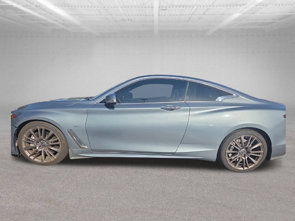 2017 INFINITI Q60 Sport