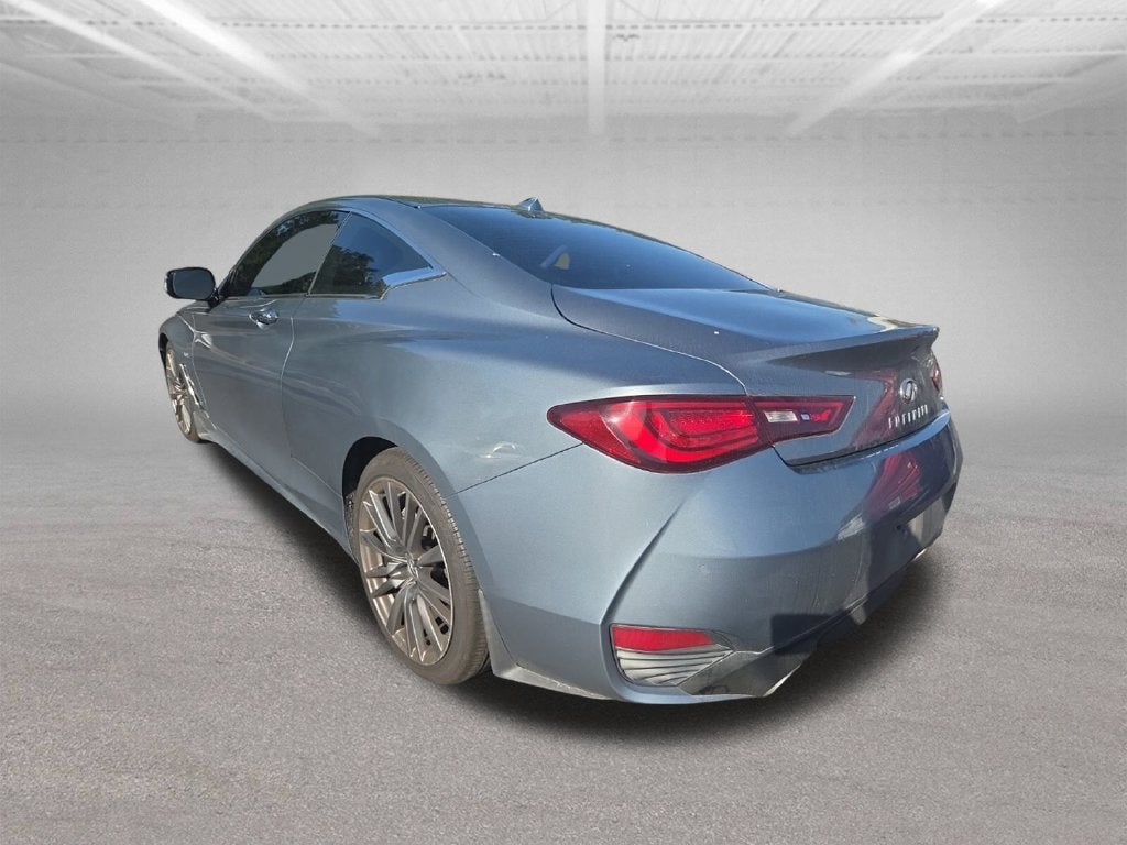 2017 INFINITI Q60 Sport