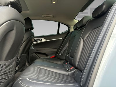 2022 Genesis G70 2.0T