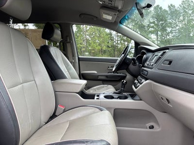 2016 Kia Sedona LX